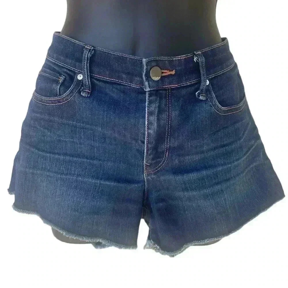 GAP 1969 women’s denim dark wash shorts summer cut- offs sz 29 used